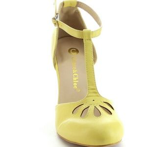 Chase  Chloe yellow petal cutout t strap kimmy